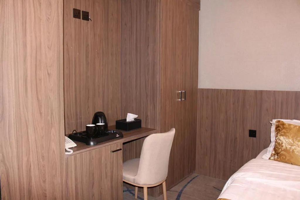 1800 Degrees Hotel Rijád